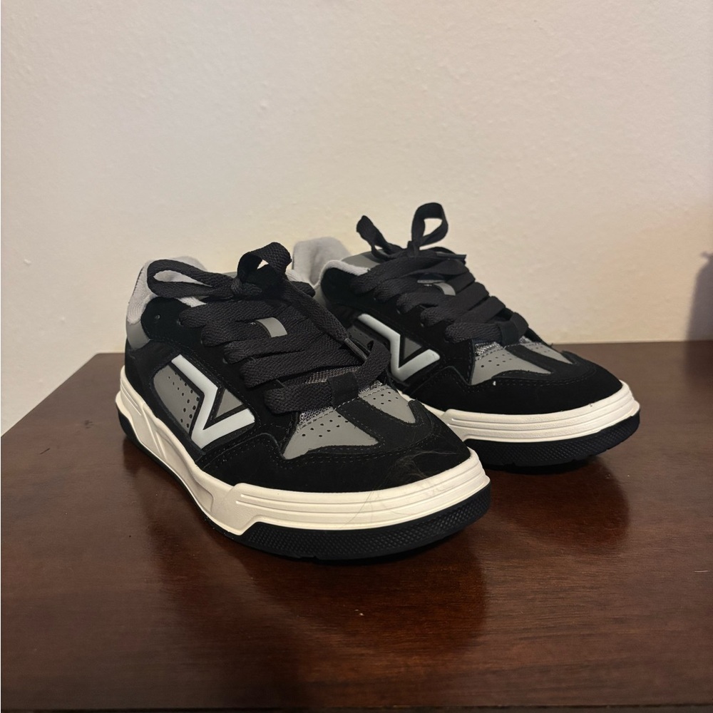 Vans Upland sneakers